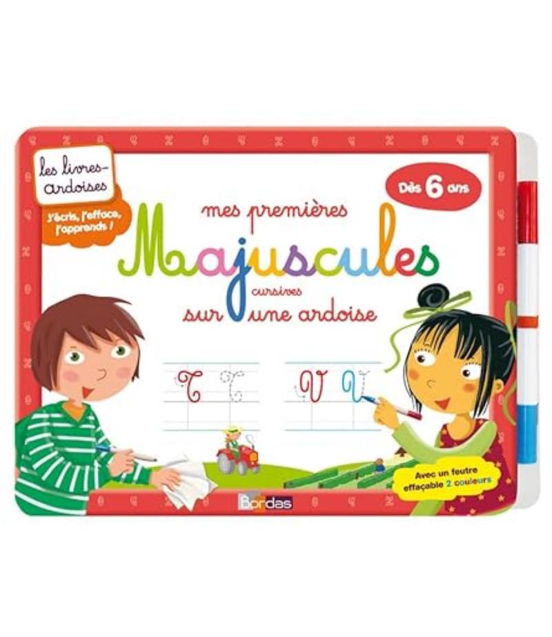 MES PREMIÈRES MAJUSCULES CURSIVES SUR UNE ARDOISE