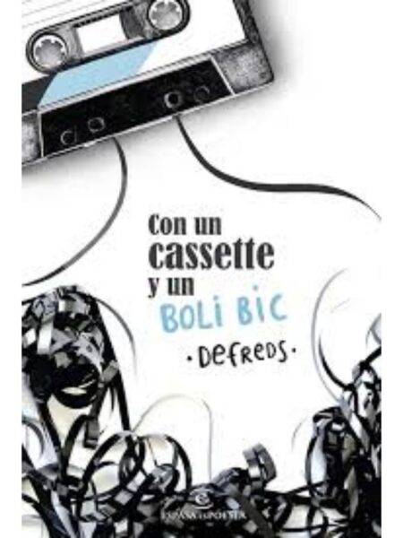 CON UN CASSETTE Y UN BOLI BIC